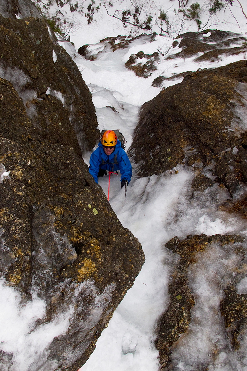 mountaineering-Shoestring-Gully